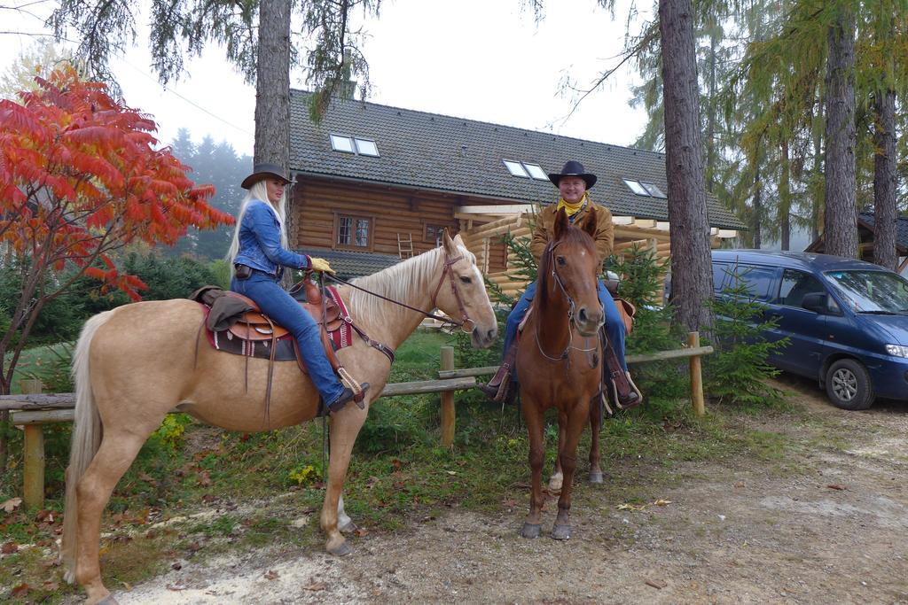 Penzion-Ranc U Trapera Hrabušice エクステリア 写真